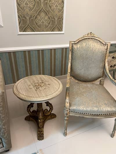 Luxury Antique Chair & Side Table Set | Elegant Classic Design