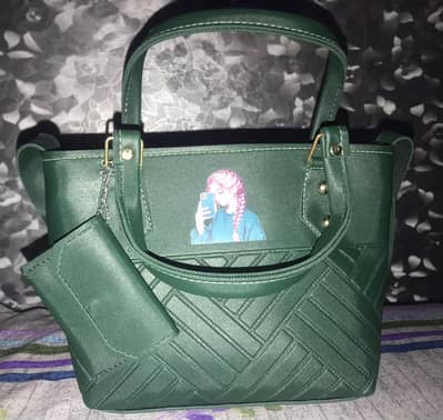 hand bags good and new condition