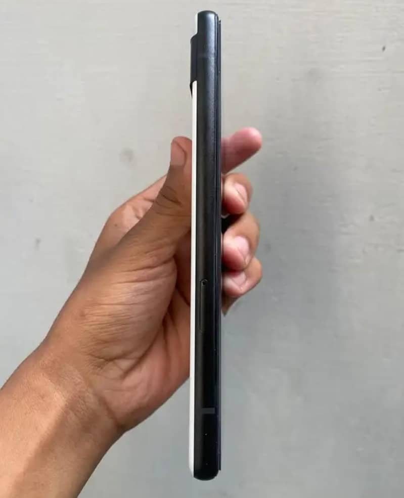 Google Pixel 6a 3