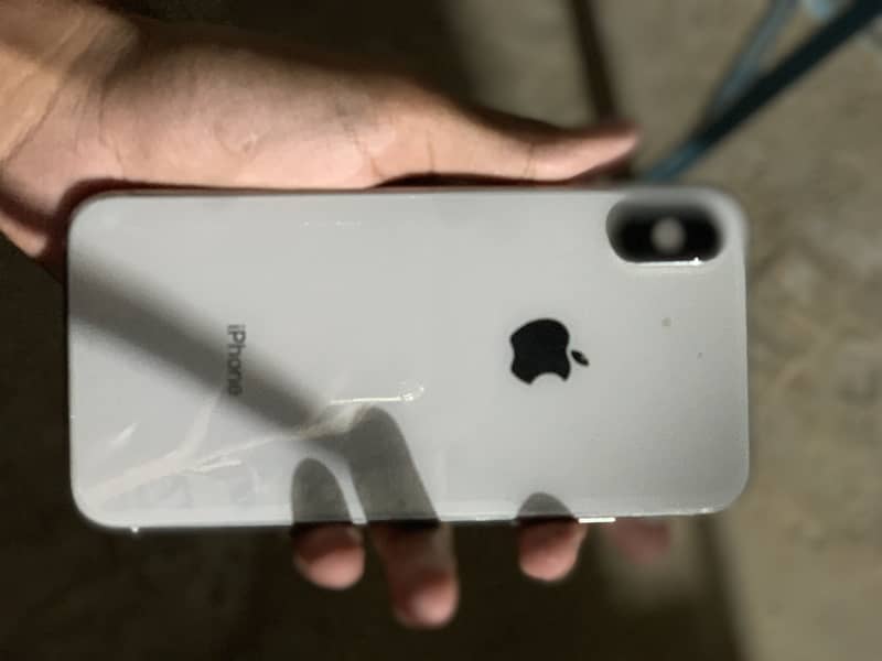 Apple iPhone X 5