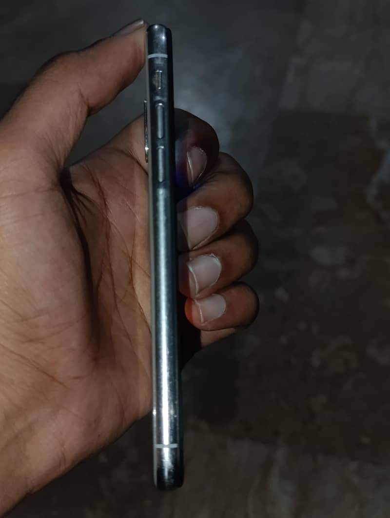iPhone x pta approved 3