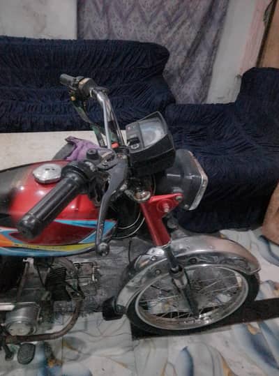 dhoom cs 78 genuine condition doublsaman brand new tyres all okay bike