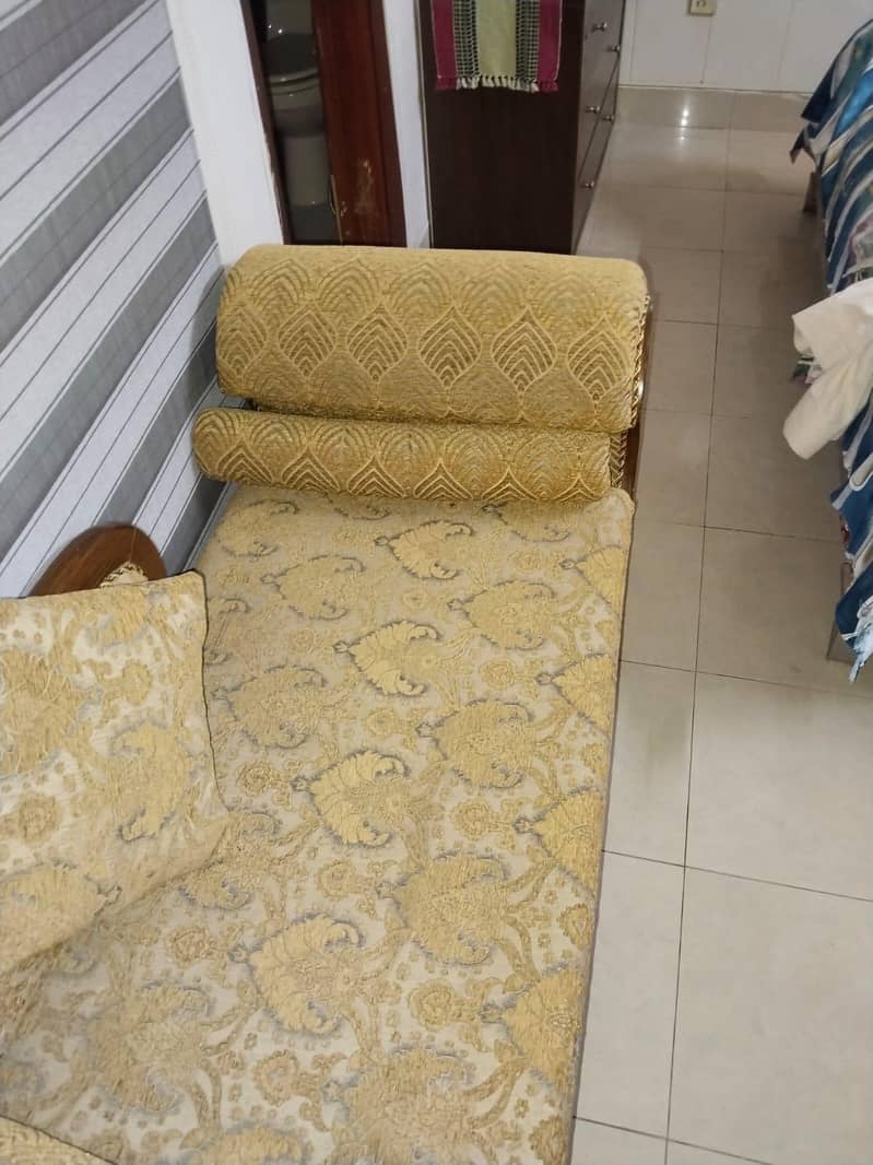 2 seater sofa 2