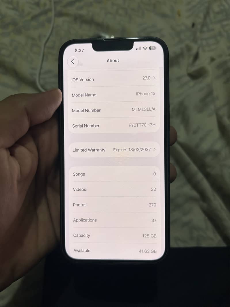 Apple iPhone 13 2