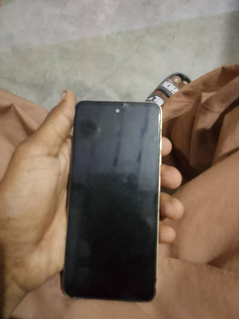 Tecno Spark 20C 7
