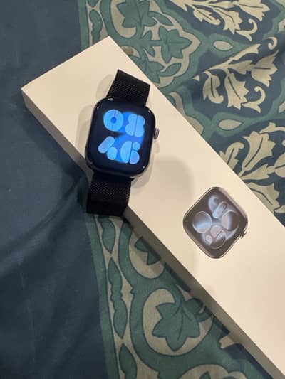 New Apple series 11 with blue padle and black