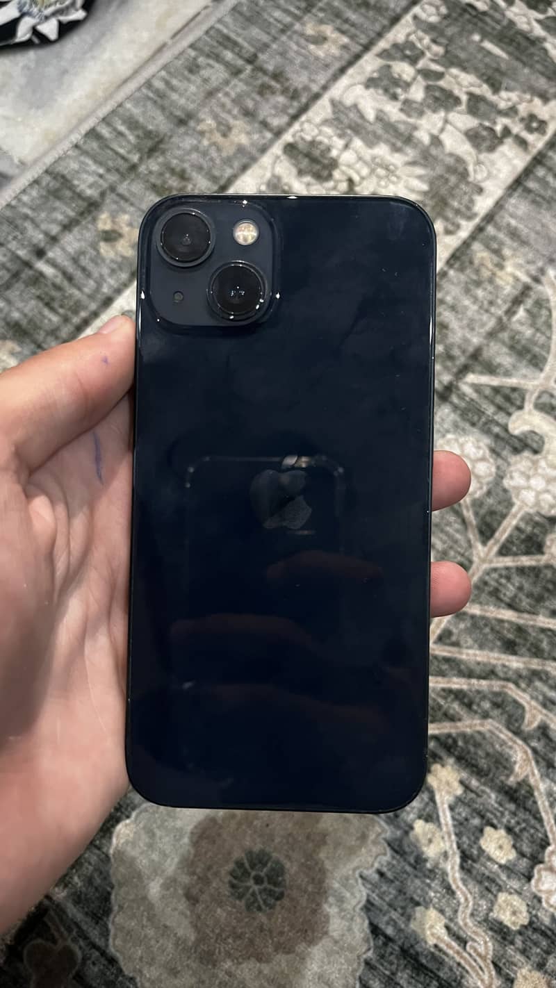 Apple iPhone 13 2