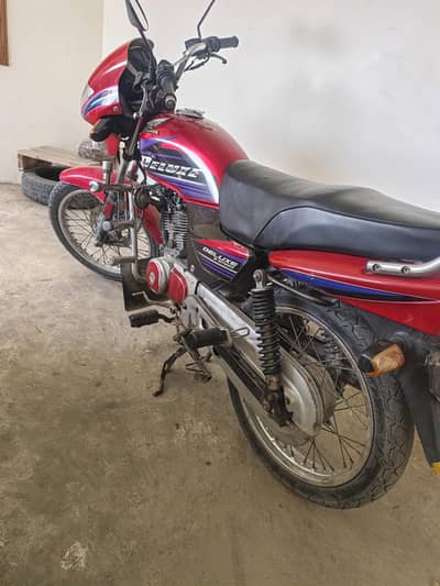 Deluxe Honda 125