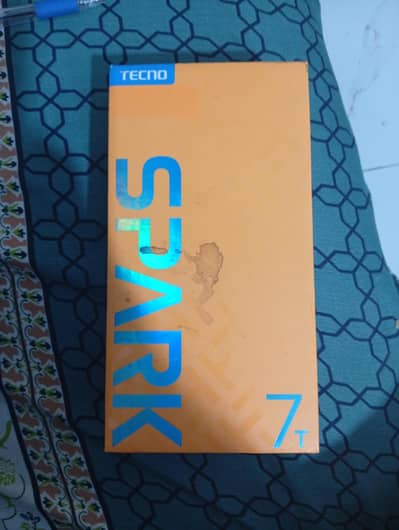 Tecno Spark 7T