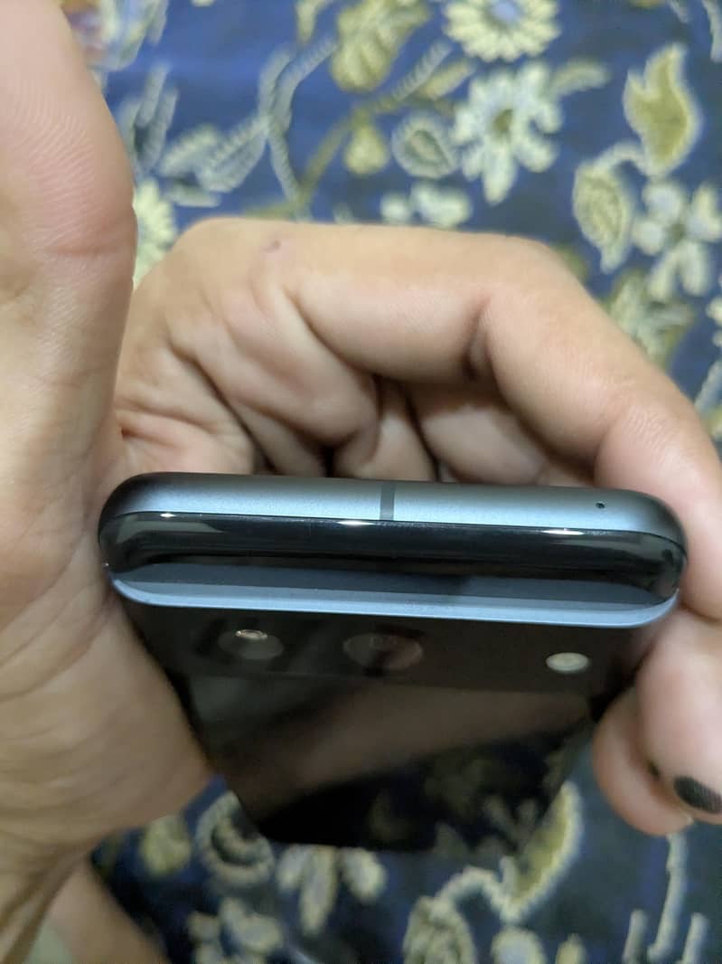 Google Pixel 8 3
