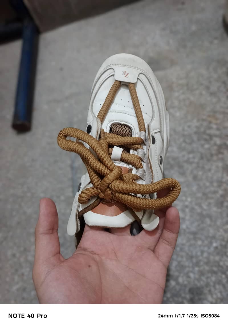 Sneakers 2