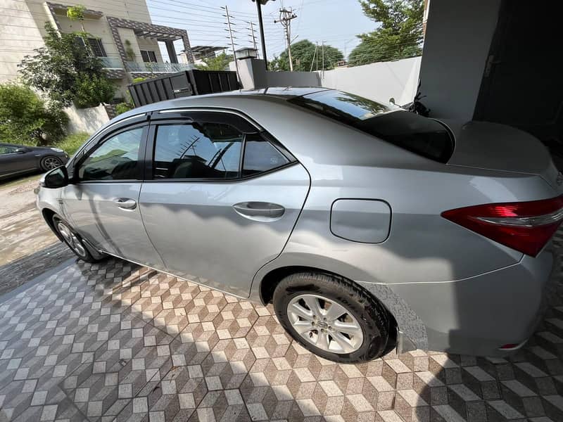 COROLLA ALtis 2