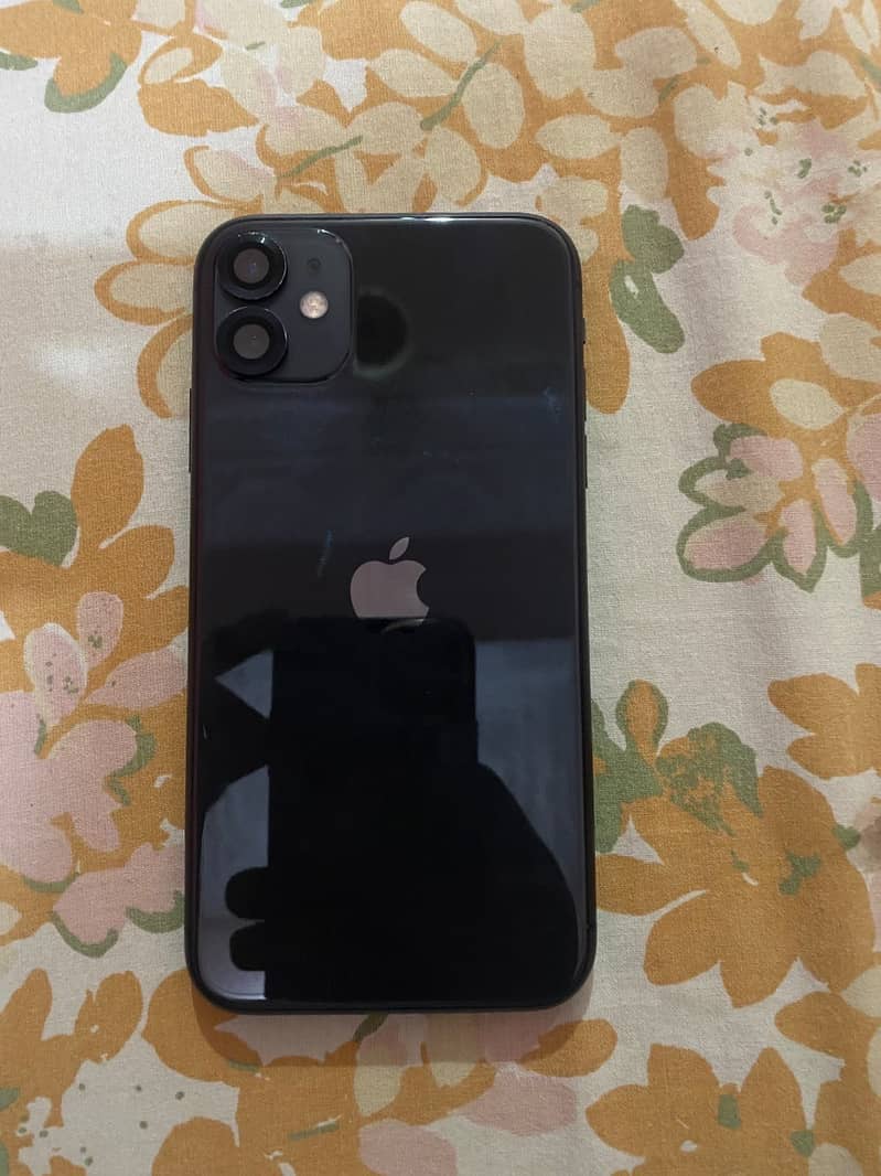 Apple iPhone 11 0