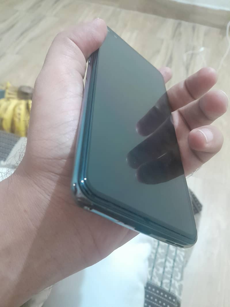One Plus Nord 4
