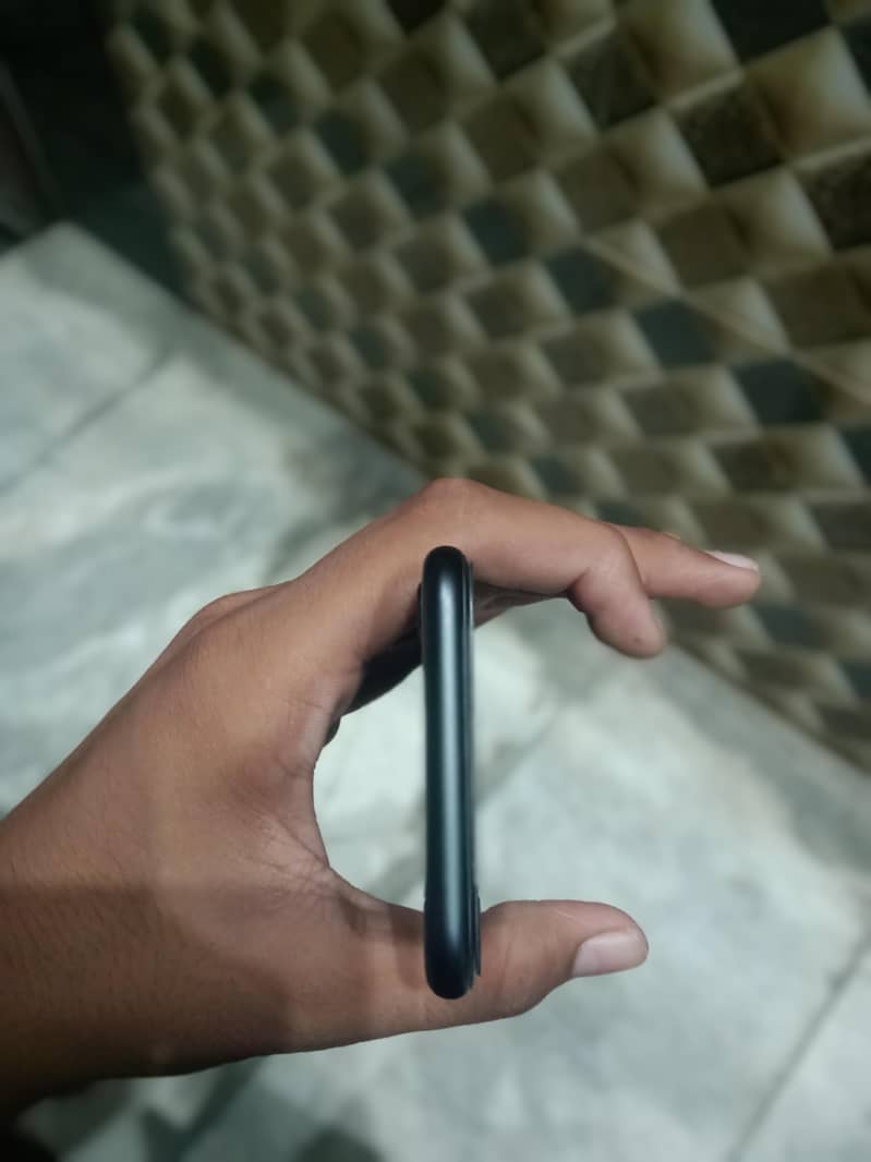 Apple iPhone SE 4