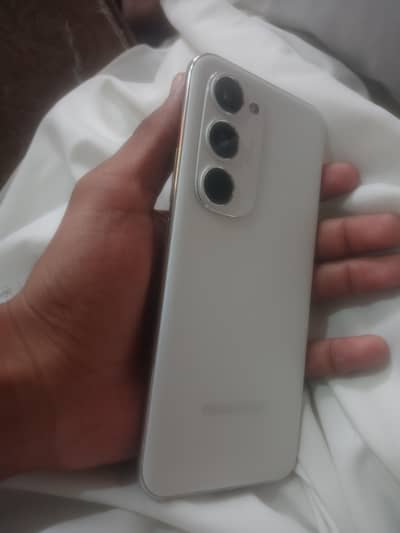 Techno spark 40 pro plus