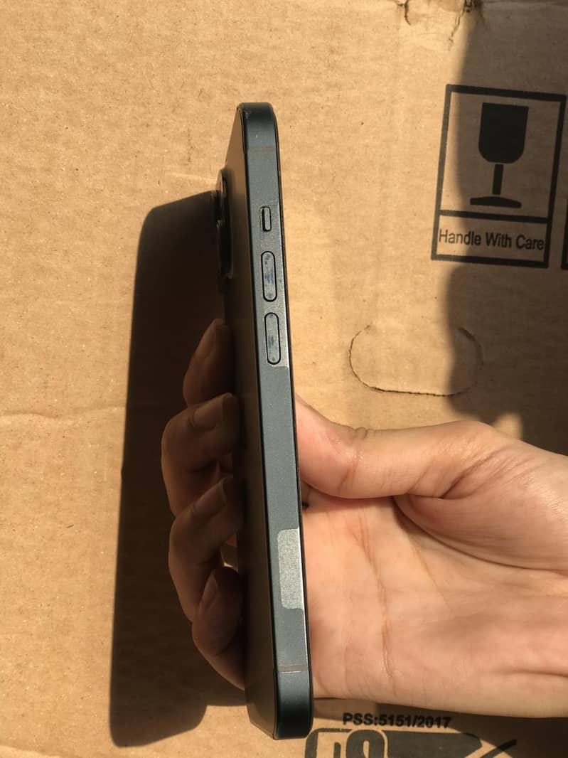Apple iPhone 14 3