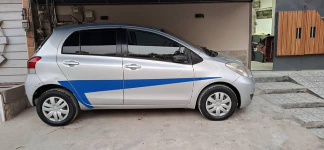 Toyota Vitz 2010