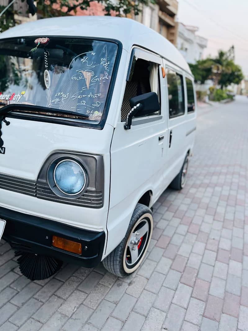 Suzuki Bolan 2004 1