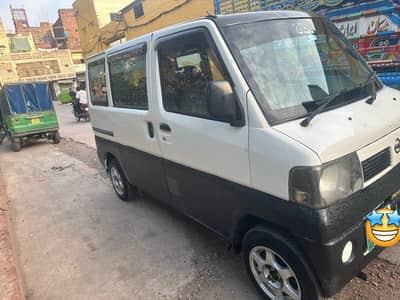 Nissan Clipper 2011