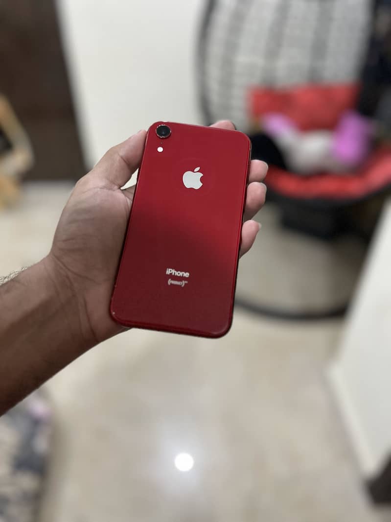 Apple iPhone XR 0