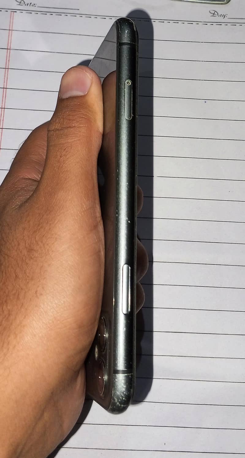 Apple iPhone 11 2