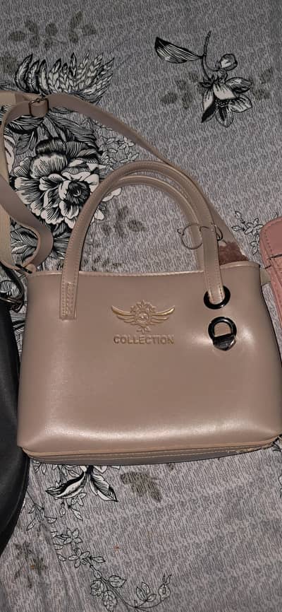 purse in good condition
