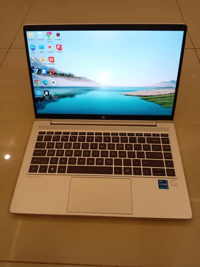 HP probook 440 g8 core i7 11gen