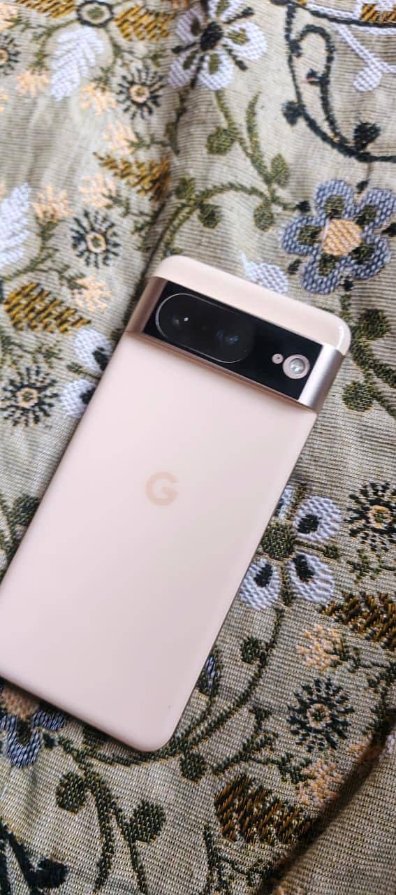 Google Pixel 8 3