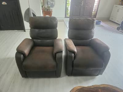 Brand name highlife  Recliner.  sofa set
