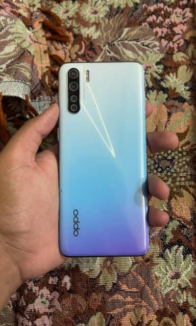 OPPO F15 8/256 with charger