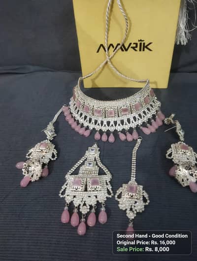 original Maavrik bridal chocker set