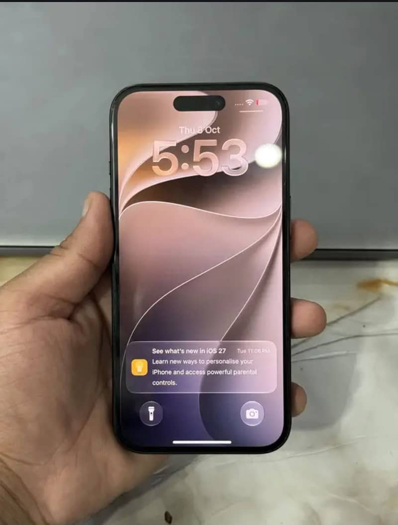 Apple iPhone 15 1