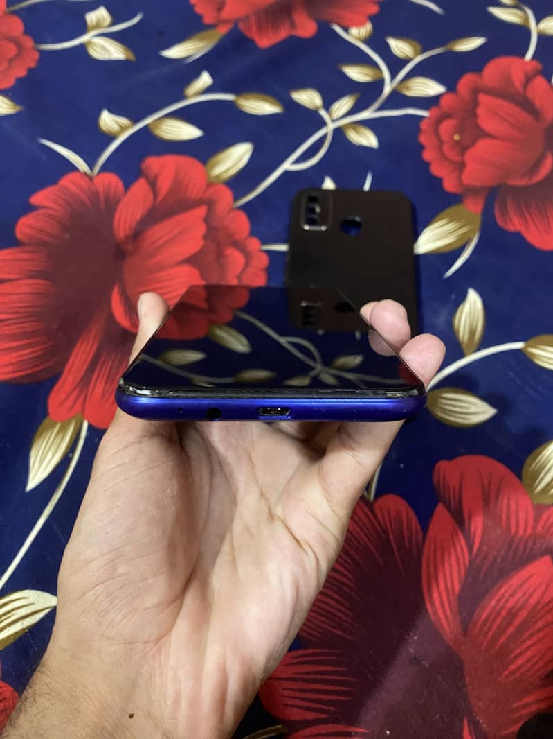 Tecno Spark 6 3