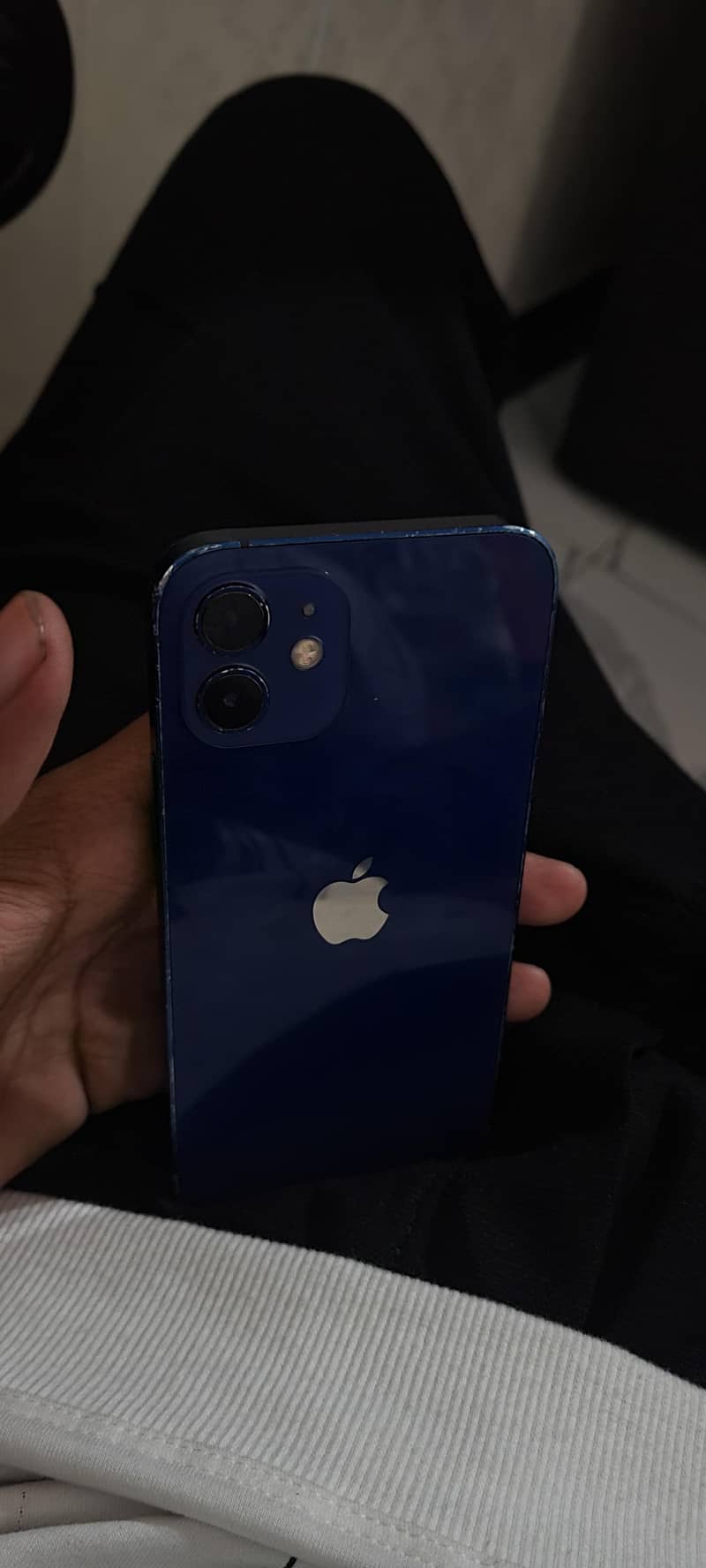 Apple iPhone 12 6