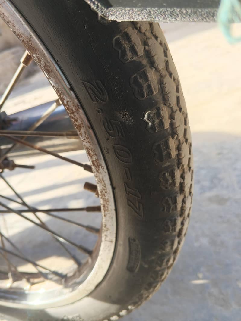 Honda CD 70 8