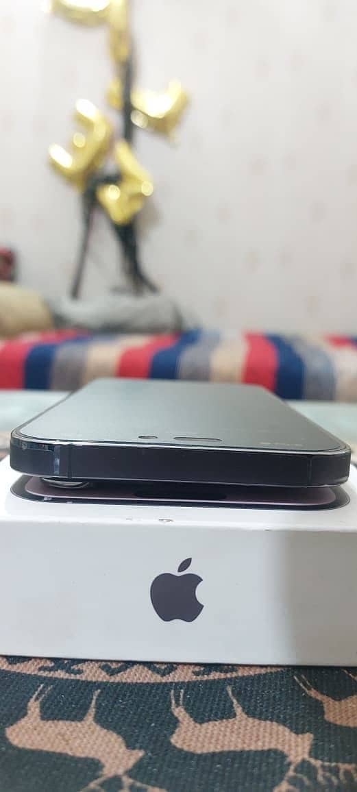 Apple iPhone 14 Pro Max 7