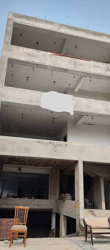 Brand New 5 Storey High Rise Commercial Building With Basment Parkng Hal For Rent On 200 Ft Road Near Canal Rd And Emporium Mall