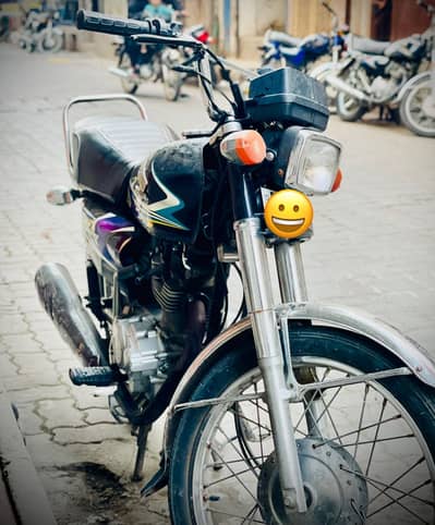 Honda 125 for sell model 2020 new condition  all documents clear