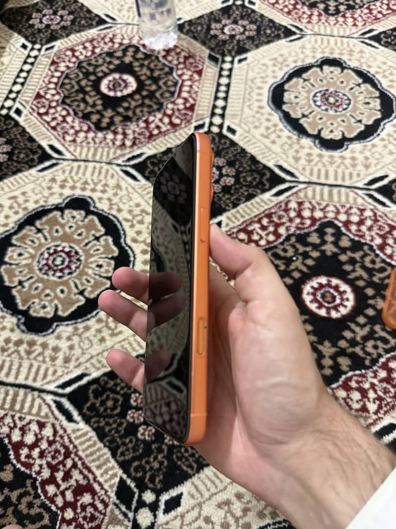 Apple iPhone 17 Pro Max 0