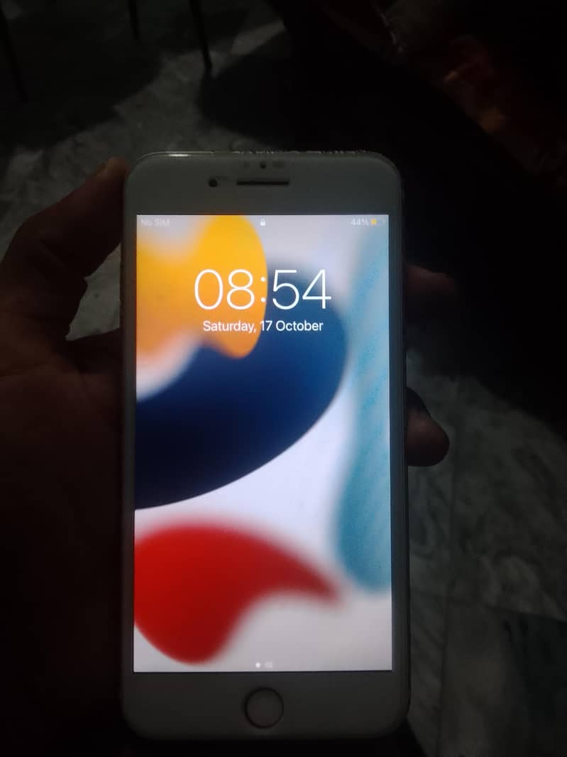Apple iPhone 7 Plus 1
