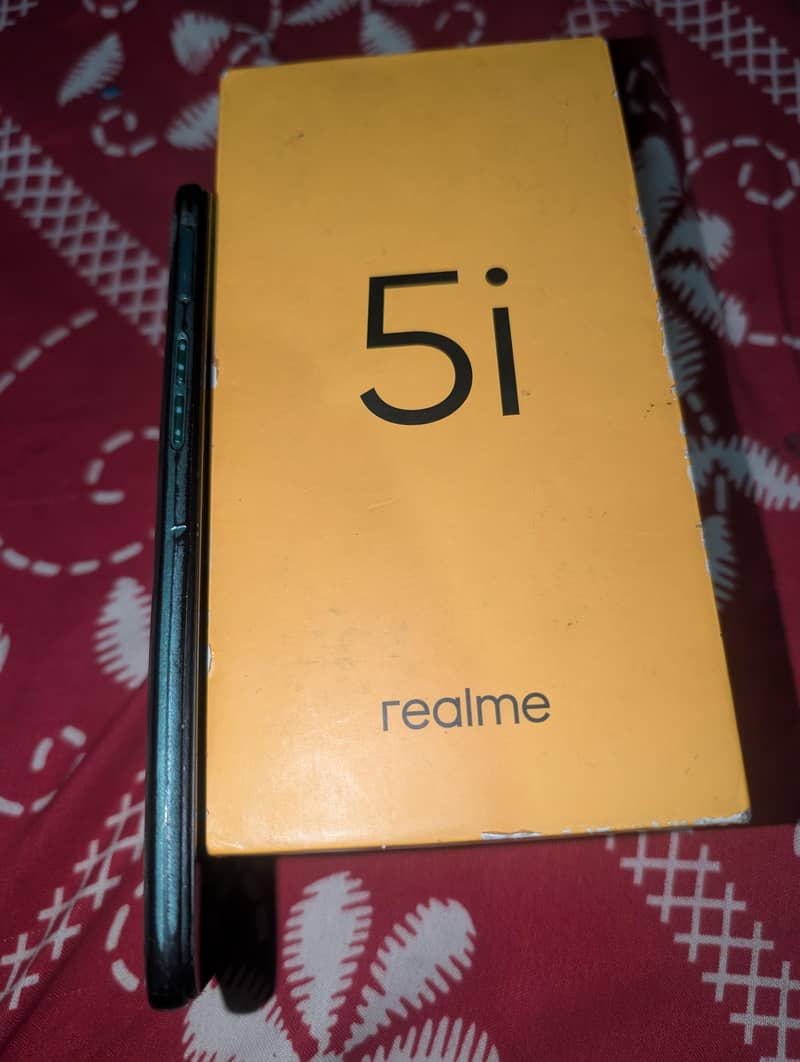 Realme 5i 3