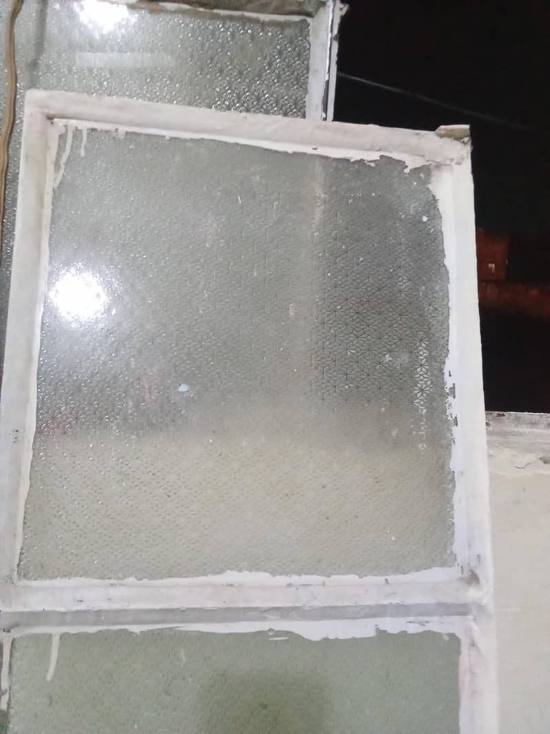 window 0