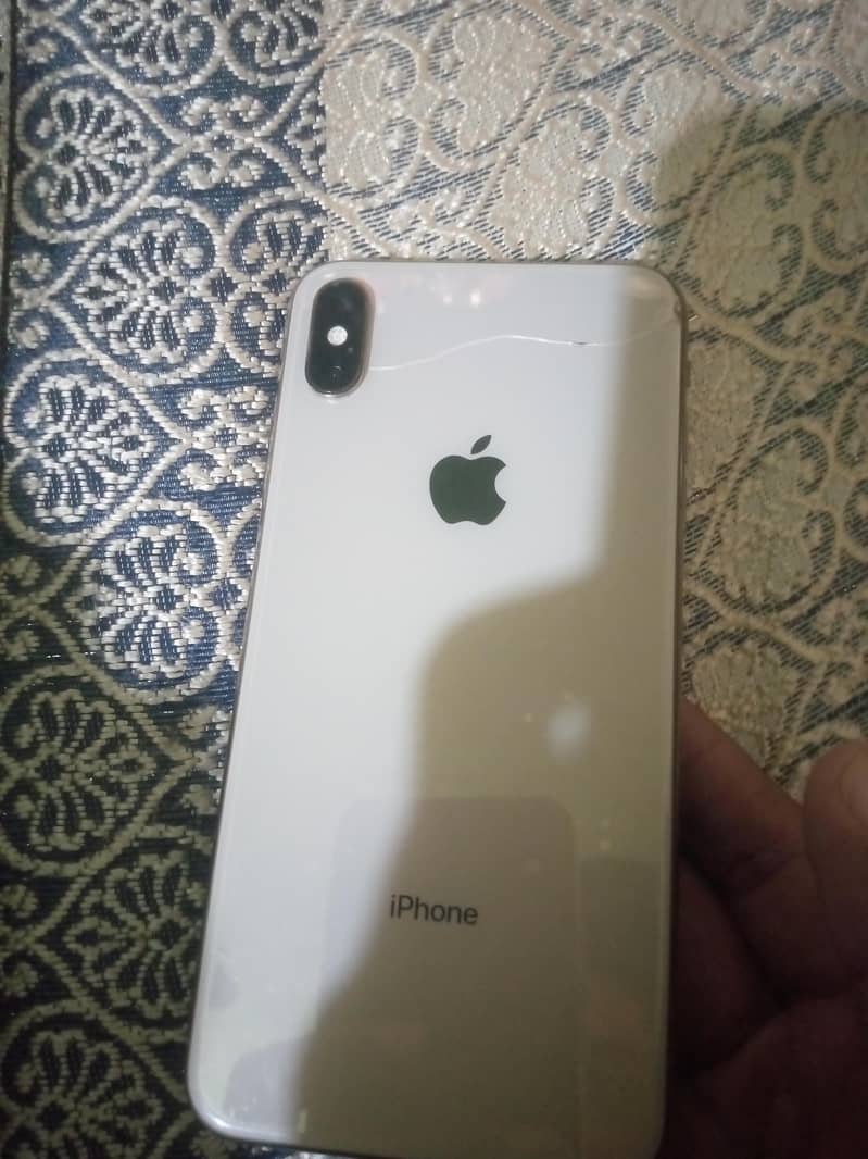 Apple iPhone XS Max 0