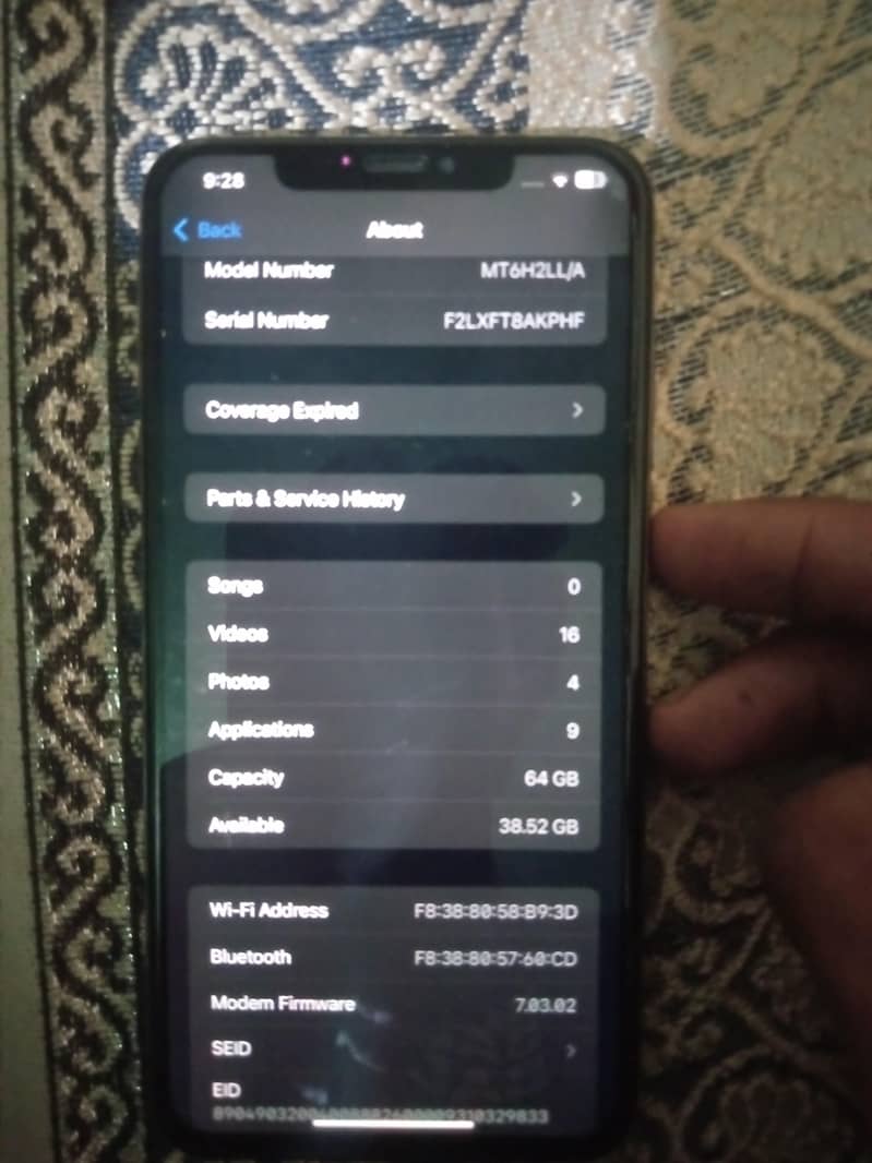 Apple iPhone XS Max 3