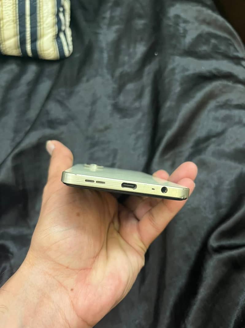 Itel S25 8