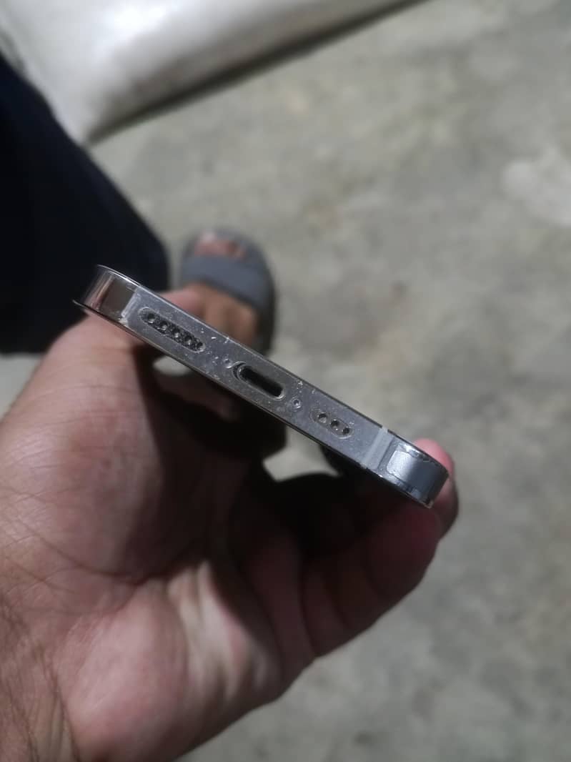 Apple iPhone 13 Pro 7