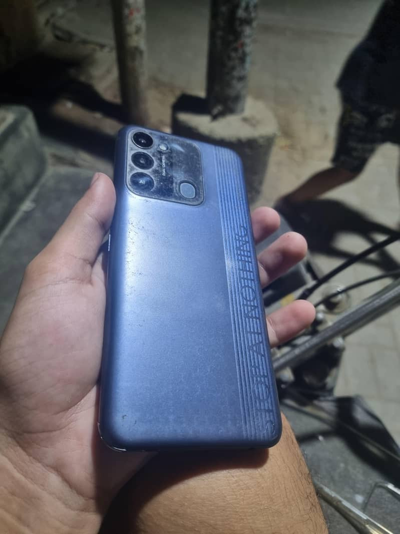 Tecno Spark 8C 0