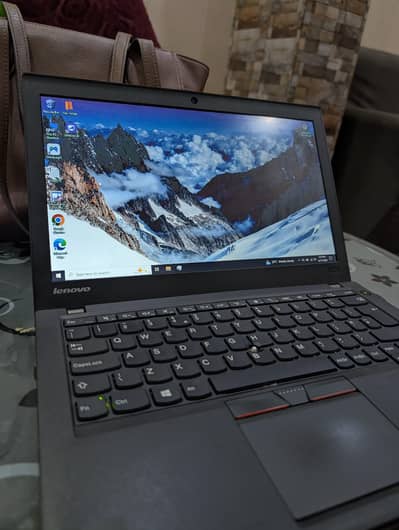 Lenovo Thinkpad Core i5-5300U