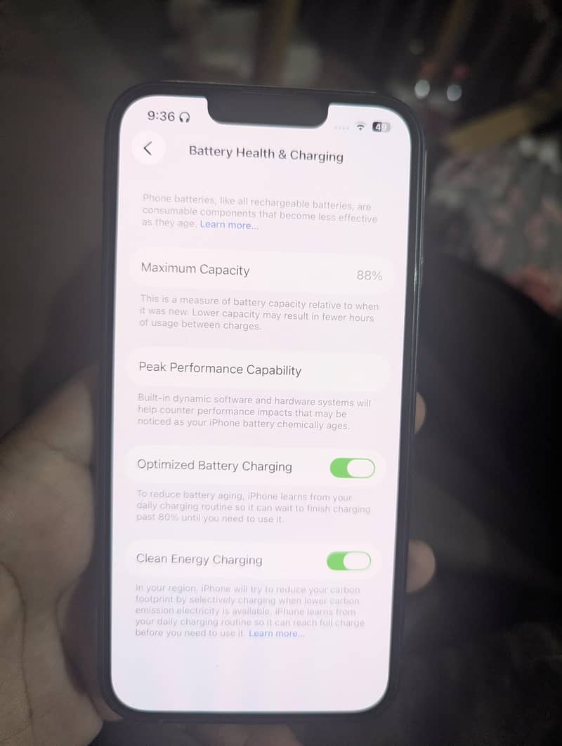 Apple iPhone 13 6